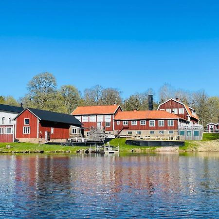 Trehoerna Waerdhus & Vandrarhem Trehorna Esterno foto